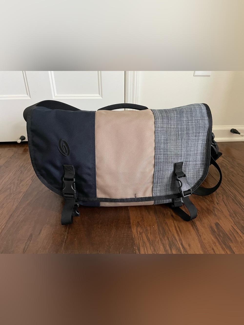 Timbuk2 Messenger Bag in Black, Tan & Gray